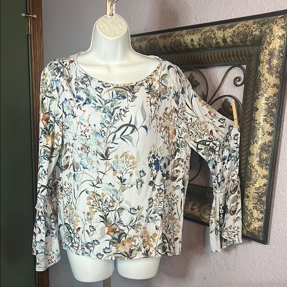 Karen Kane Top -Floral Print Long Bell Sleeve Scoop Neck - must have - Sz XL - Picture 1 of 8